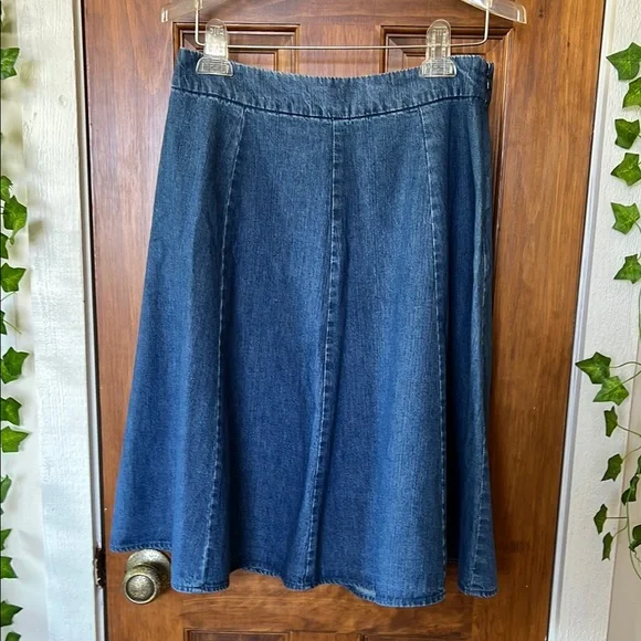 ST JOHNS BAY 100% Cotton Lightweight Denim Cottage Blue A Line Midi Skirt | 8 - Picture 1 of 6